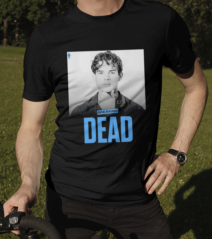 Breaking Dead Man Hand On Chin T-Shirt