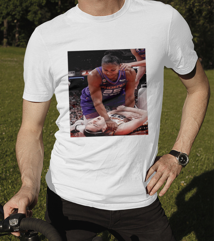Brittney Griner Phoenix Mercury Caitlin Clark Indiana Fever NBA WNBA Crossover Moment T-Shirt