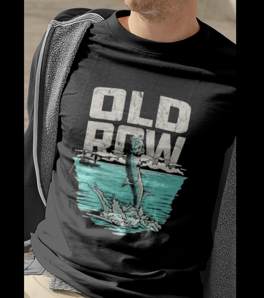 Old Row Tarpon Jumping Fishing Scene T-Shirt