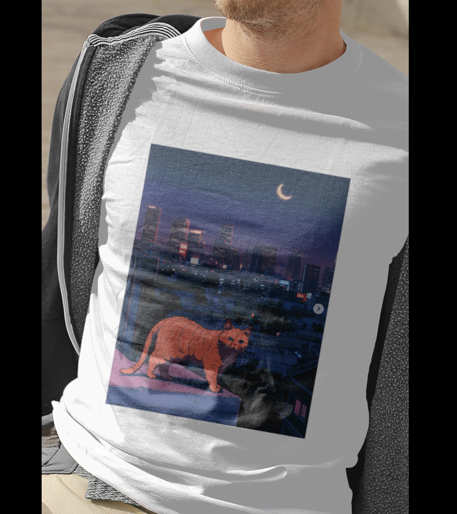 Orange Tabby Cat Under Night Sky Overlooking City Skyline With Crescent Moon T-Shirt
