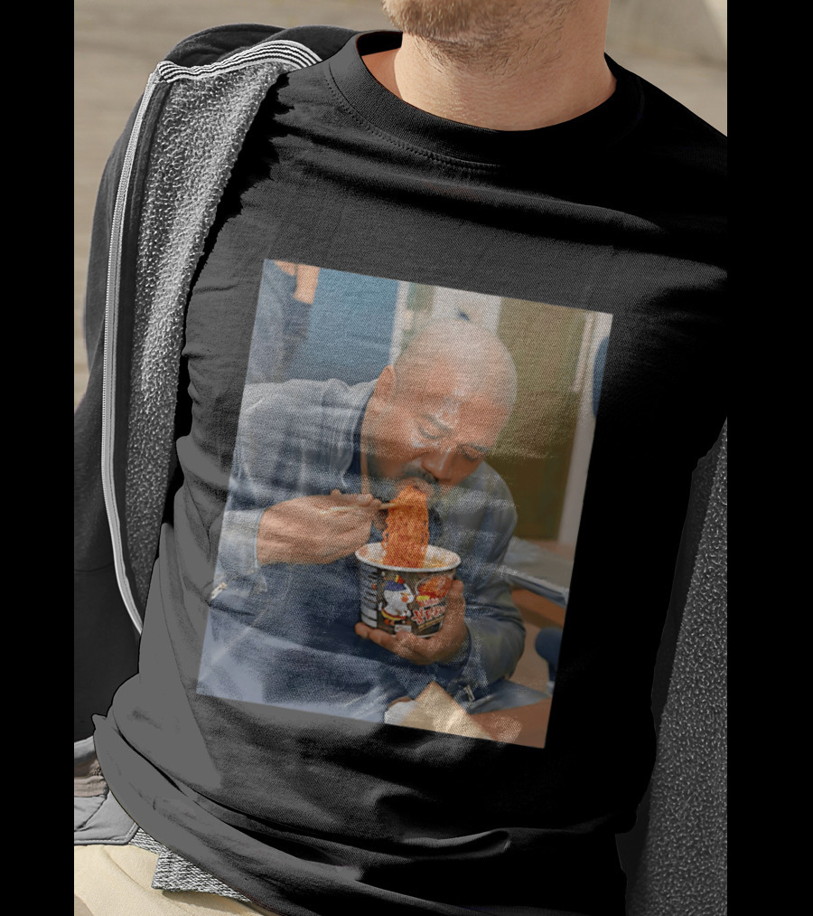 Buldak Bokkeum Myeon Kanye West Noodle Cup Spicy Challenge T-Shirt