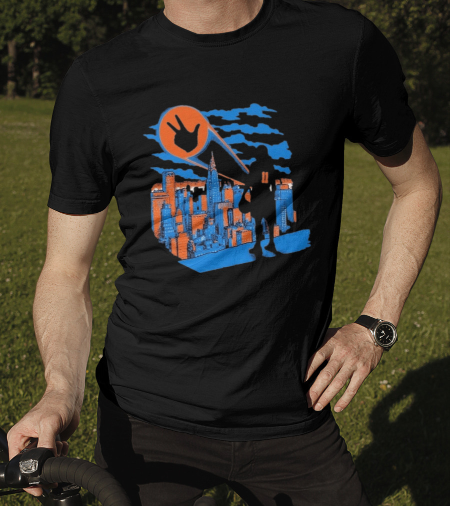 New York Knicks Jalen Brunson NYC Skyline Hero Hand T-Shirt
