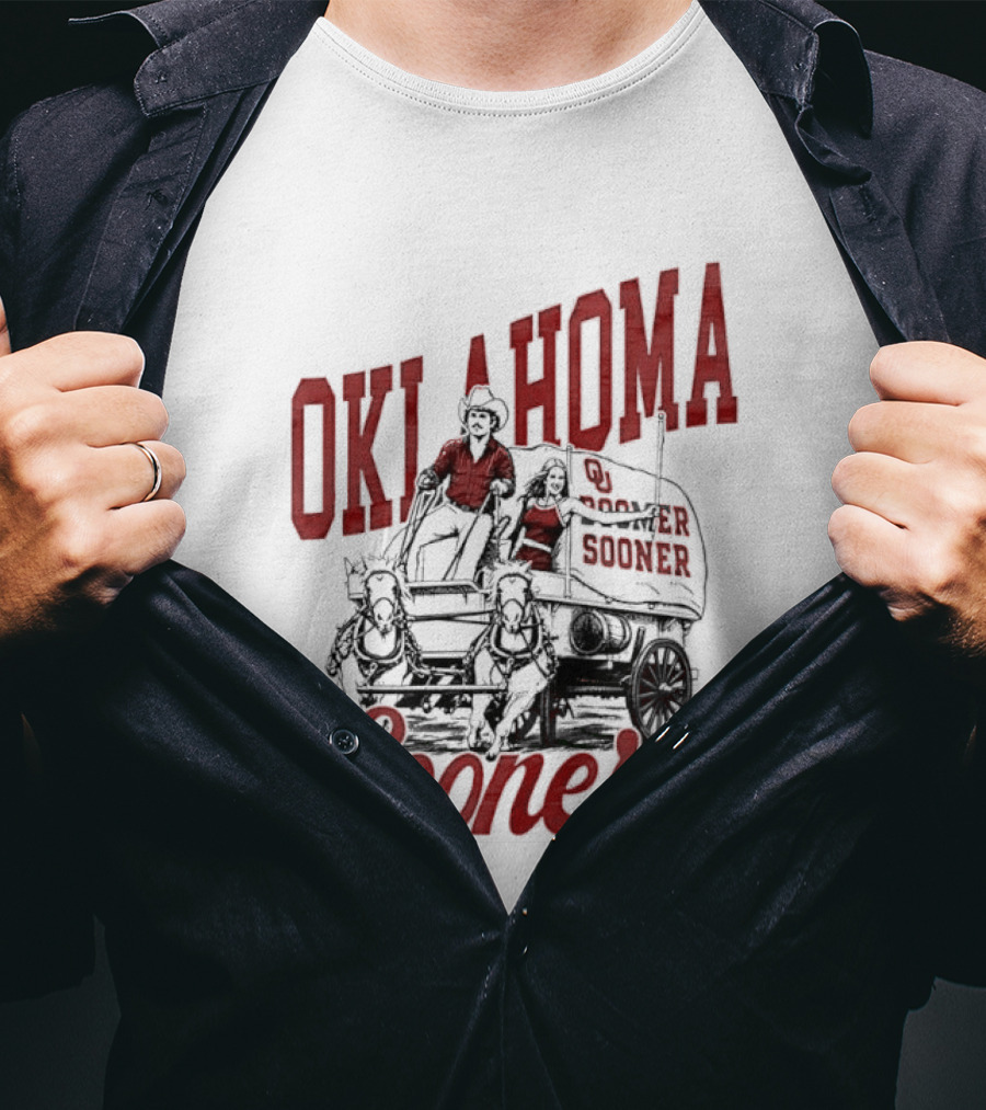 Oklahoma Sooners Boomer Sooner Horse Drawn Wagon T-Shirt