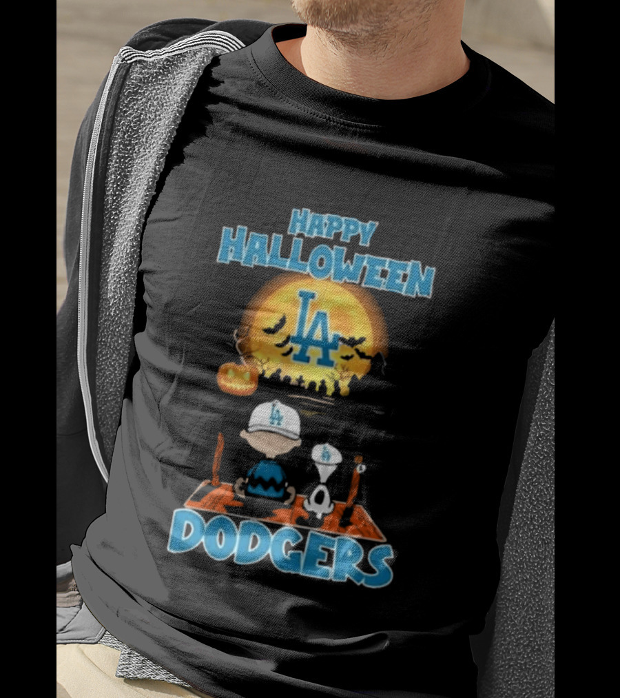 Happy Halloween Los Angeles Dodgers Peanuts Snoopy Charlie Brown T-Shirt
