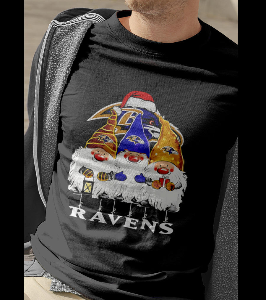 Gnomes Baltimore Ravens Christmas T-Shirt