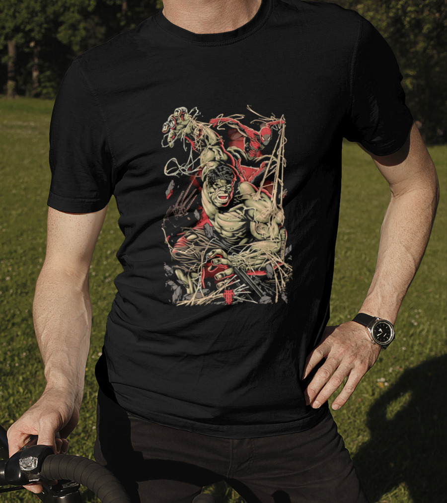 Marvel Hulk Spider Man Dynamic Action Scene T-Shirt