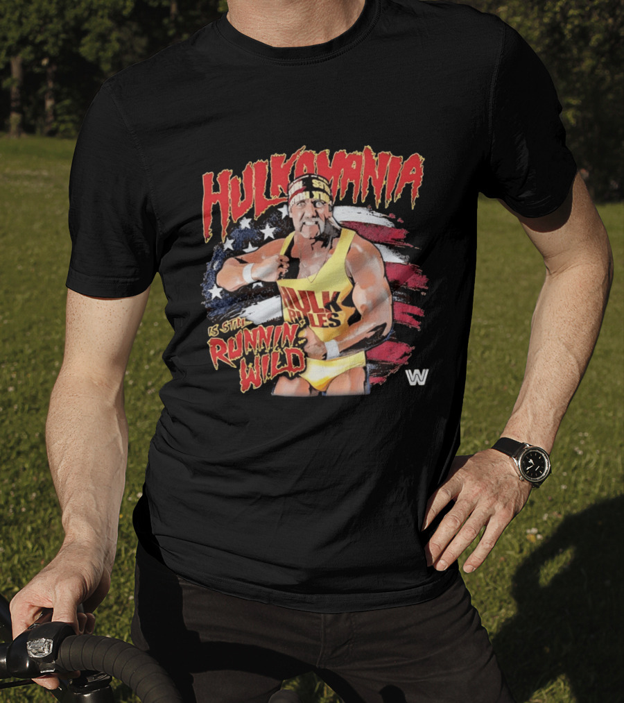 Hulk Hogan Hulkamania Runnin Wild American Flag WWE T-Shirt