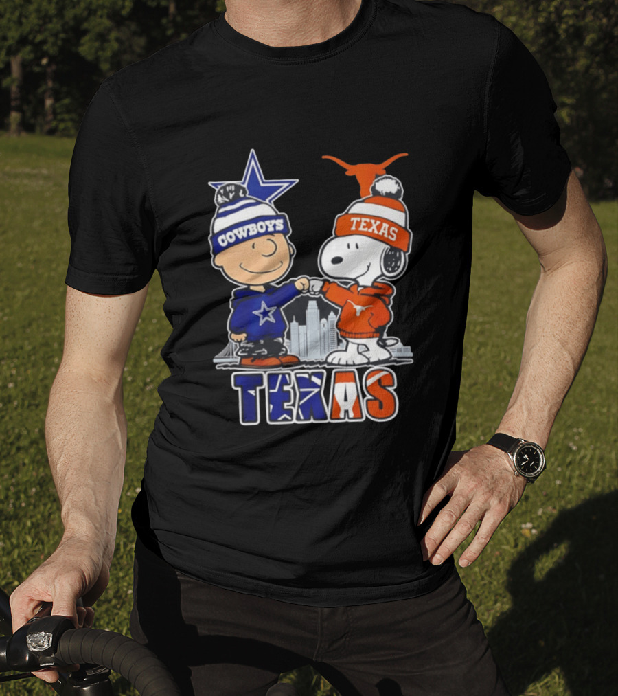 Dallas Cowboys Texas Longhorns Peanuts Characters Stadium Scene T-Shirt