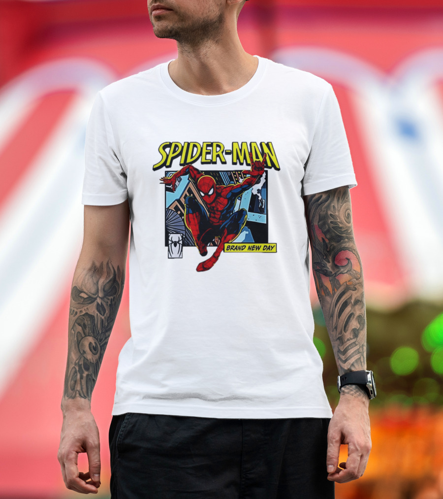 Spider Man Brand New Day Iconic Comic Style Swinging Action T-Shirt