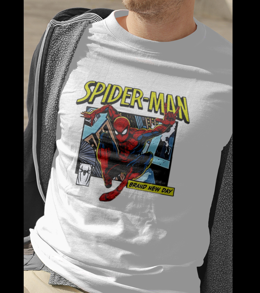 Spider Man Brand New Day Iconic Comic Style Swinging Action T-Shirt
