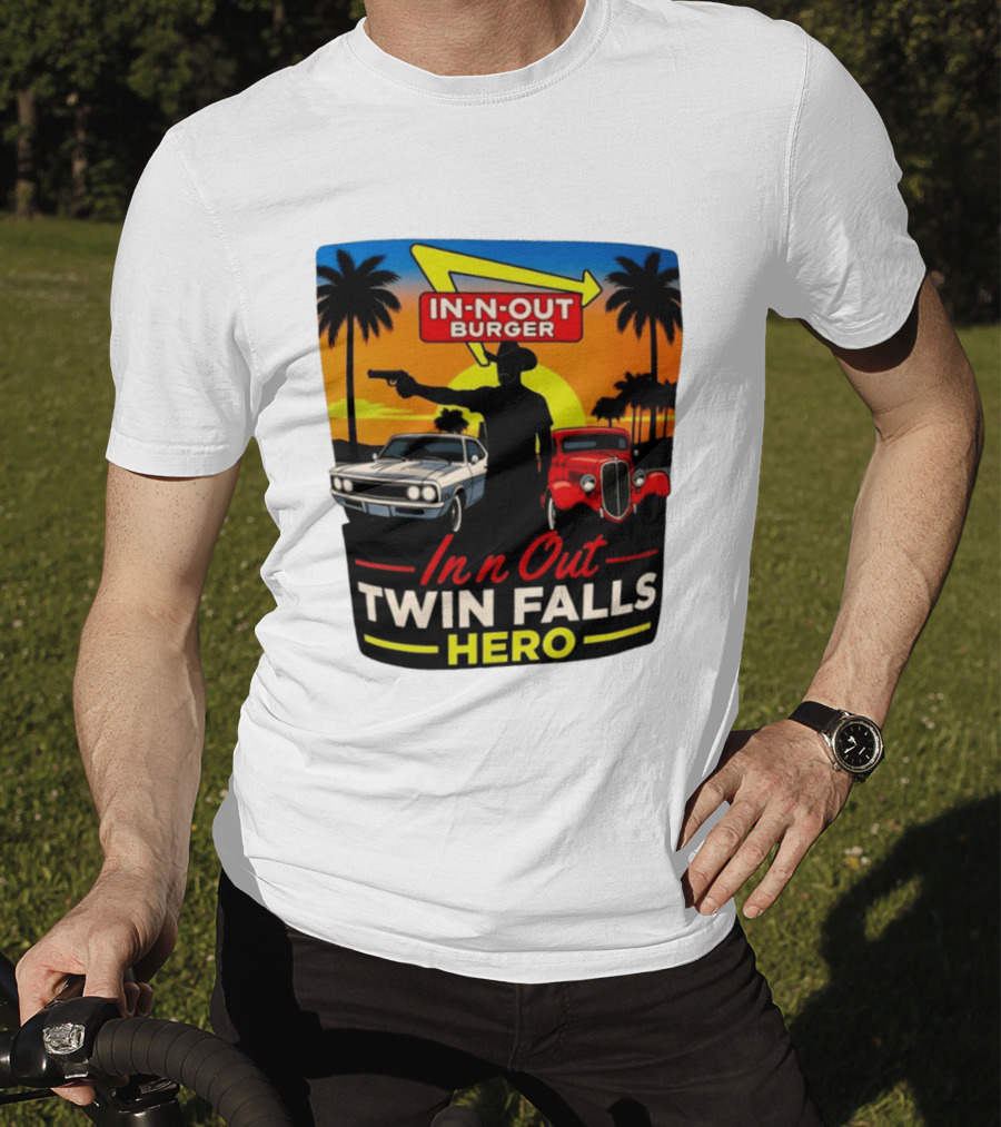 In N Out Burger Twin Falls Hero Sunset Cars Palms 2026 T-Shirt