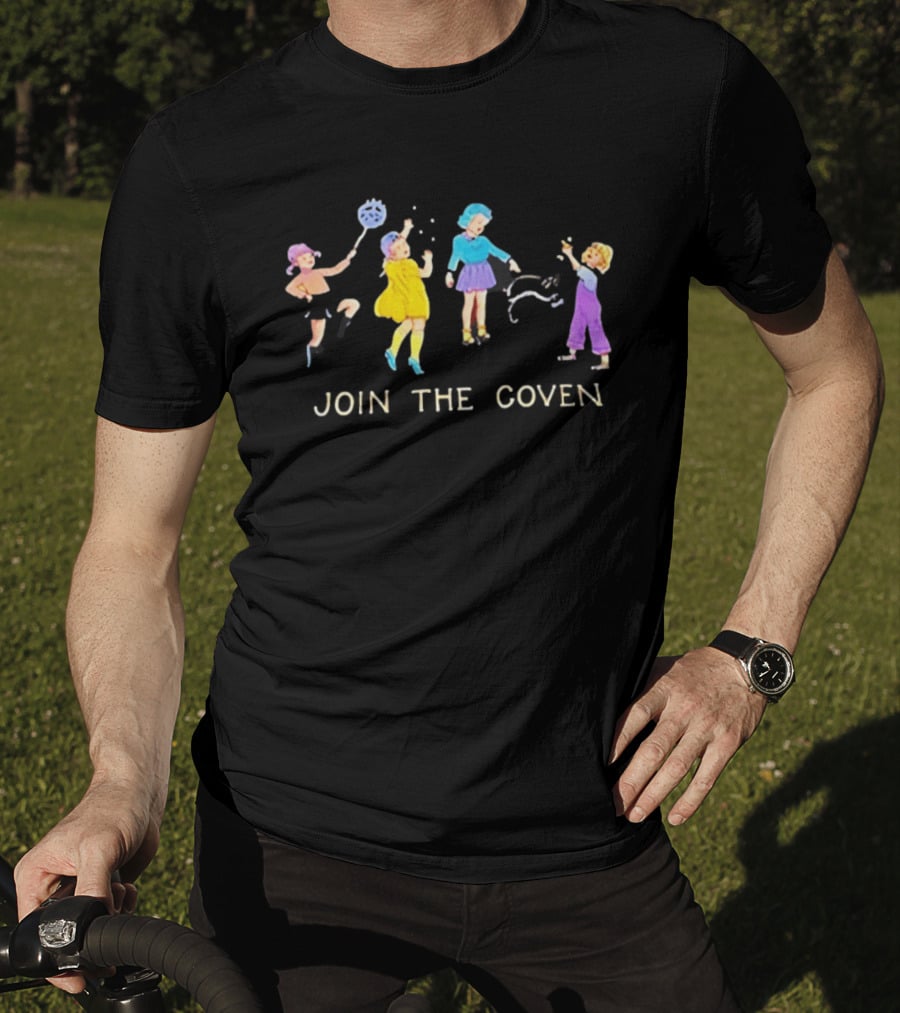Join The Coven Funny Retro Witchy Kids Playing With Black Cat T-Shirt
