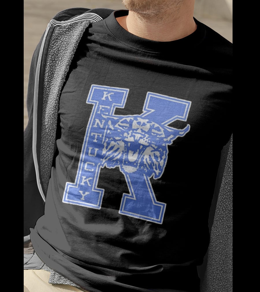 Kentucky Wildcats NCAA Distressed Block Letter K Wildcats Head T-Shirt