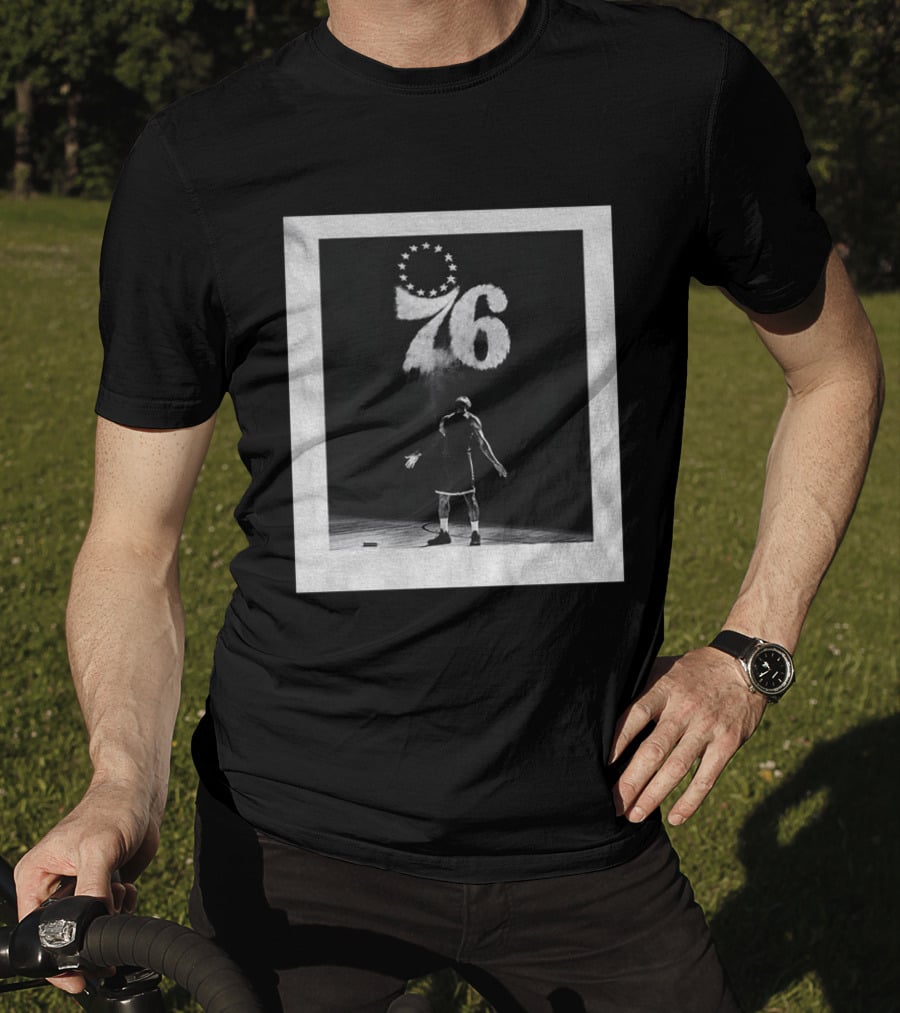 Philadelphia 76ers LeBron James Last Chalk Toss Moment T-Shirt