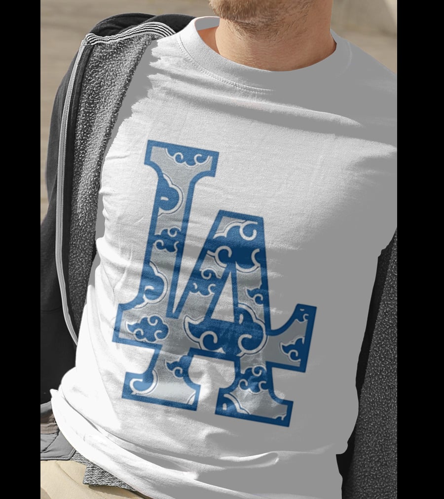 LA Kumo Royal Pattern Clouds Blue Silver T-Shirt
