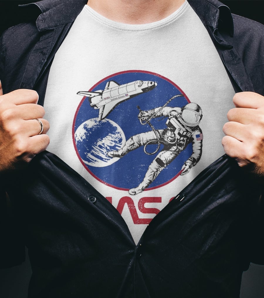 NASA Space Shuttle And Astronaut Earth Scene T-Shirt