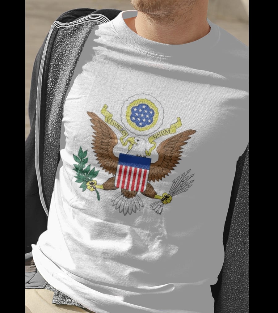 E Pluribus Unum Bald Eagle Olive Branch United States T-Shirt