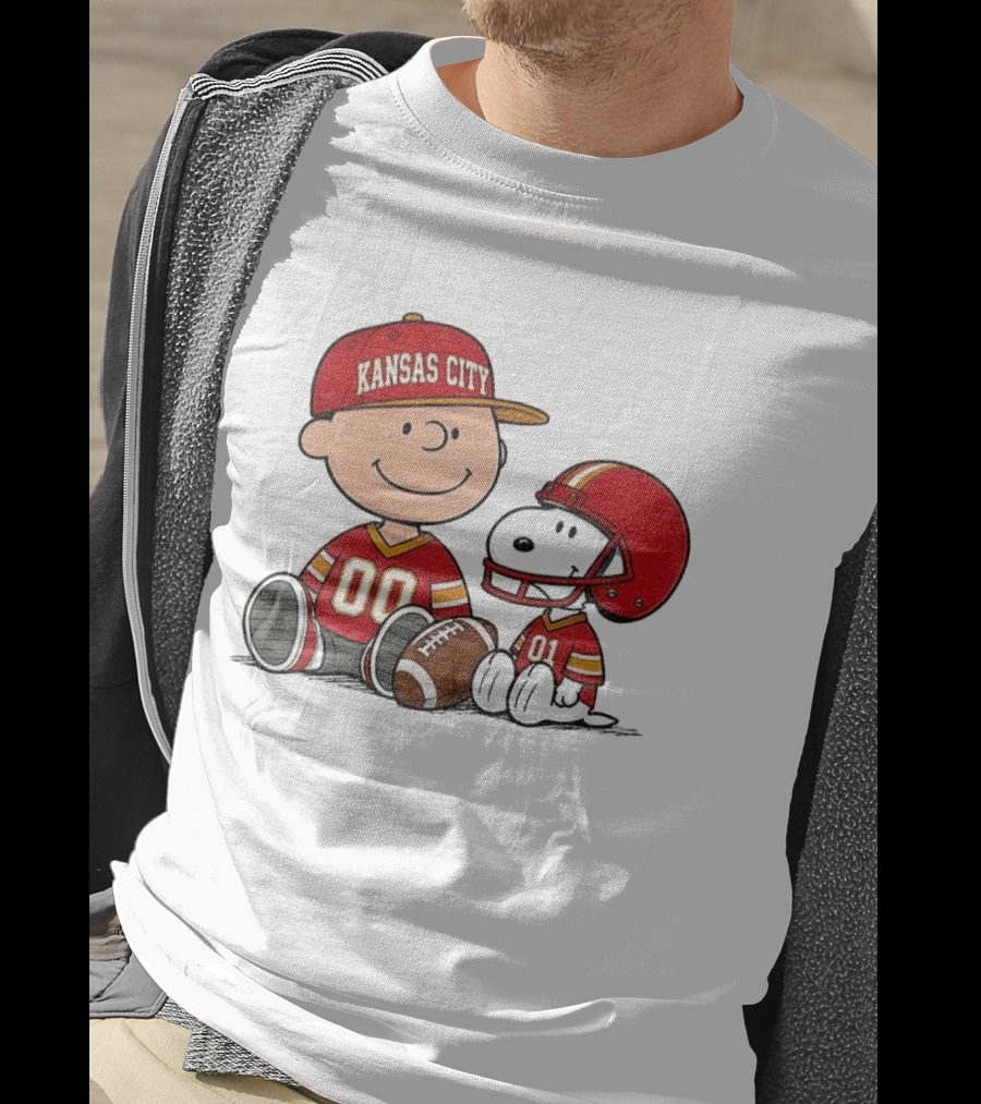 Kansas City Football With Charlie Brown And Snoopy Players T-Shirt
