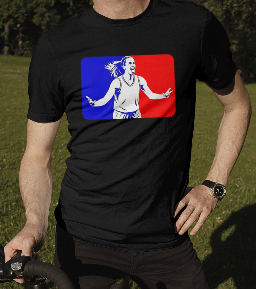 Caitlin Clark Basketball Player Silhouette In Iconic Red And Blue T-Shirt