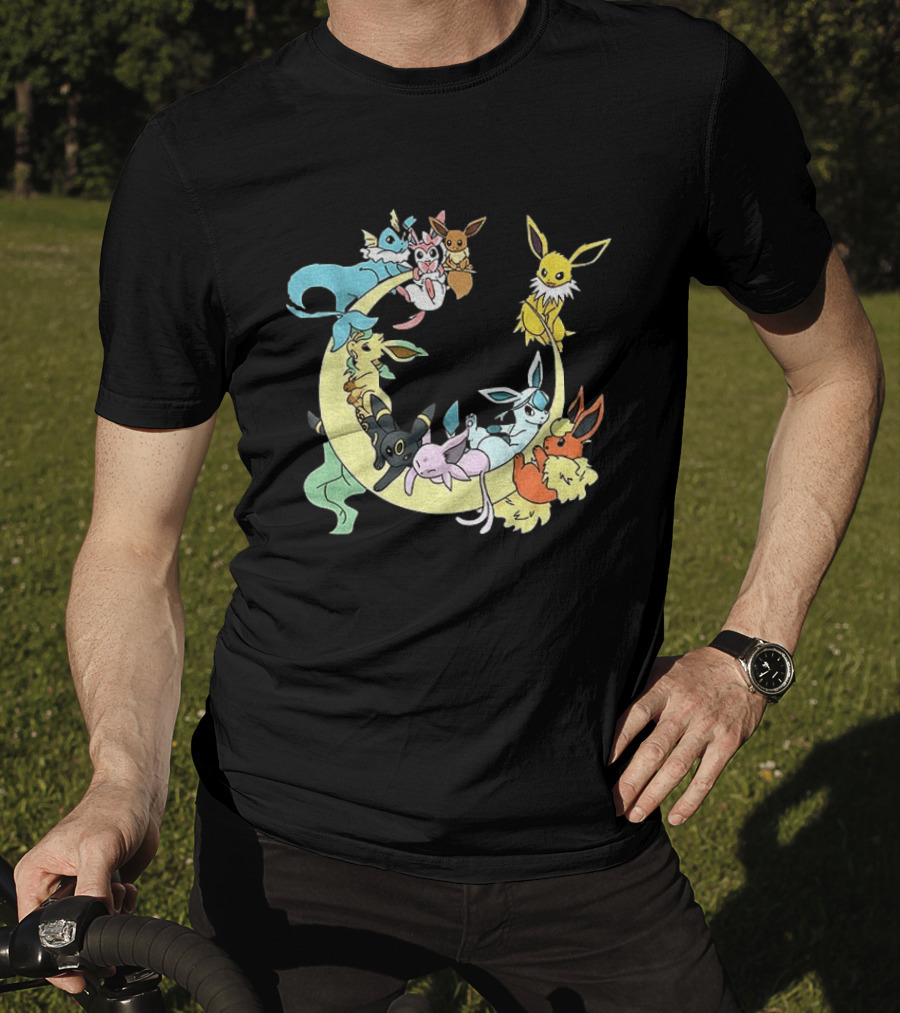 Eevee Evolutions Sylveon Umbreon Flareon Jolteon Vaporeon Espeon Leafeon Glaceon T-Shirt