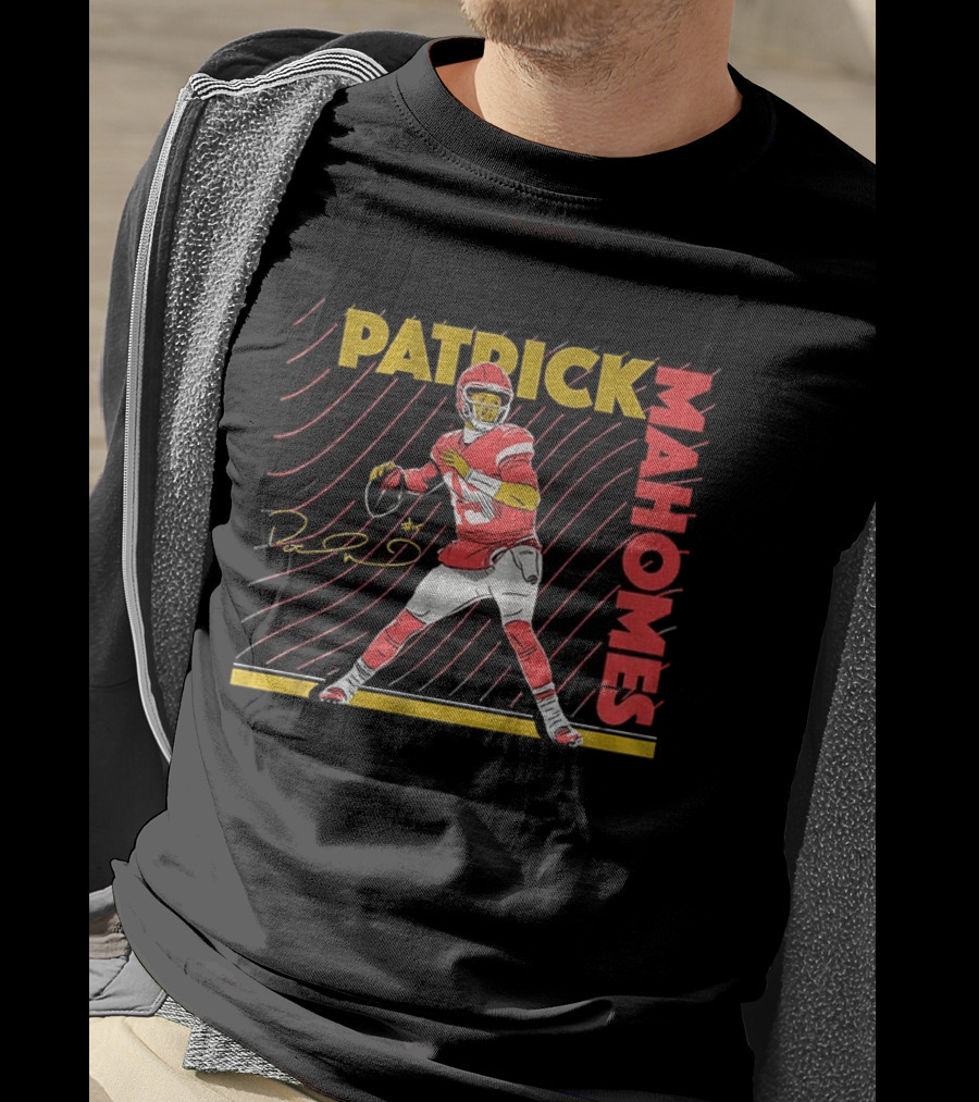 Patrick Mahomes Kansas City Chiefs Football Player Signature T-Shirt