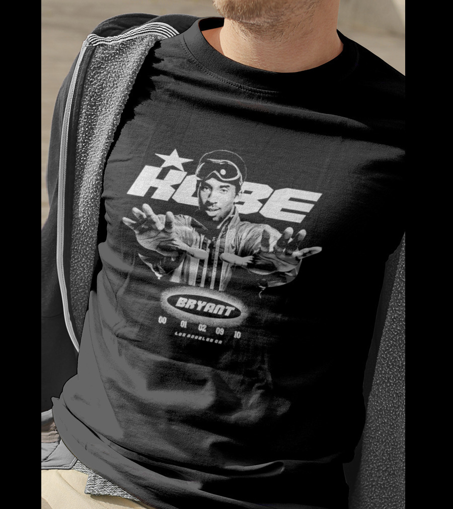 Kobe Bryant Legend Los Angeles CA Basketball 00 01 02 09 10 T-Shirt