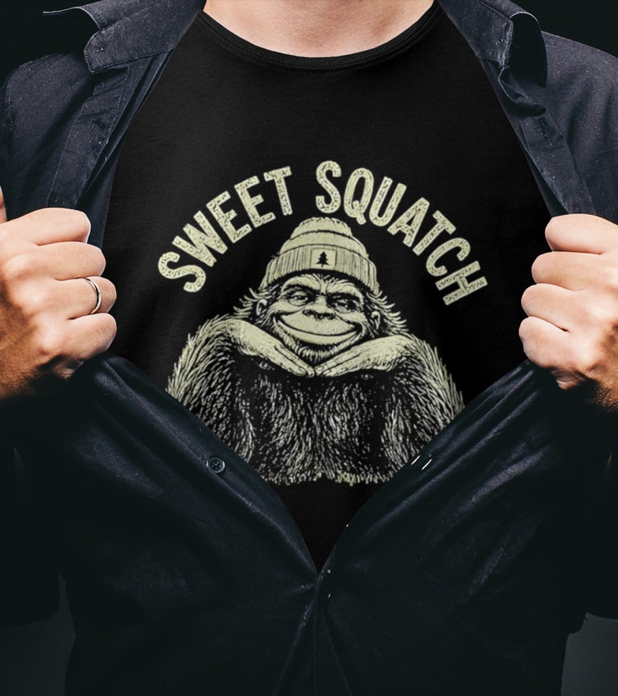 Sweet Squatch Bigfoot Beanie Smiling Legend T-Shirt