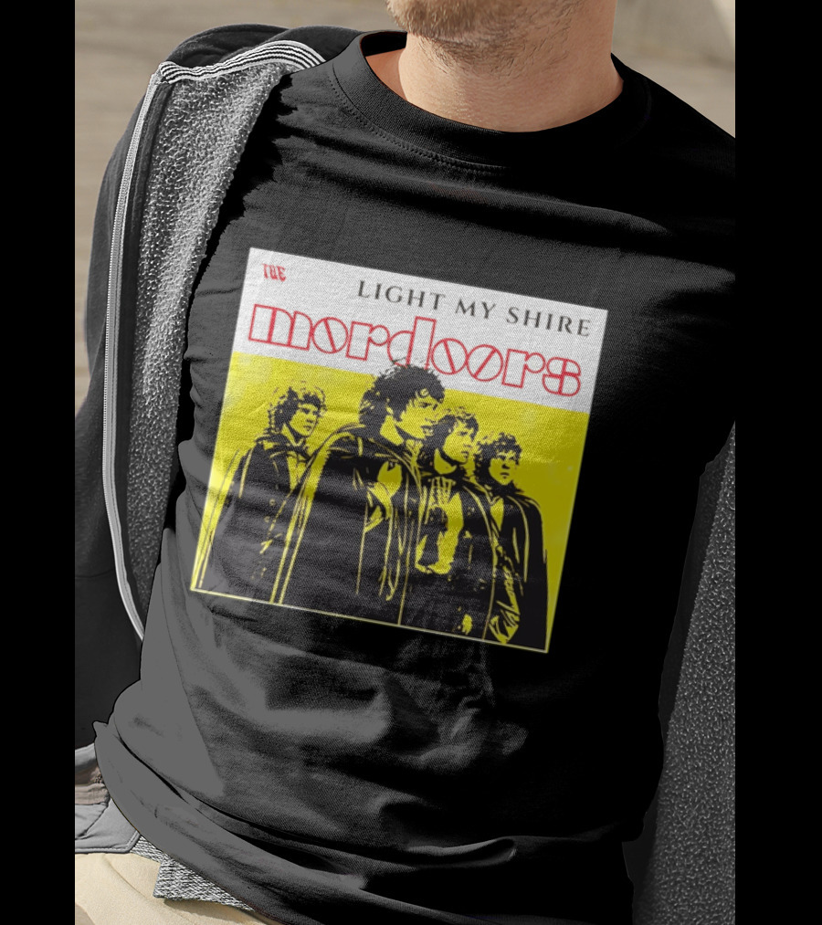 The Light My Shire Mordoors Four Hobbits Cloaks Yellow T-Shirt