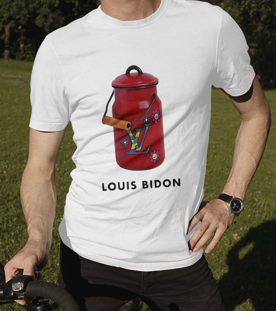 Louis Bidon Milk Jug Red Enamel Rainbow Monogram Flowers T-Shirt