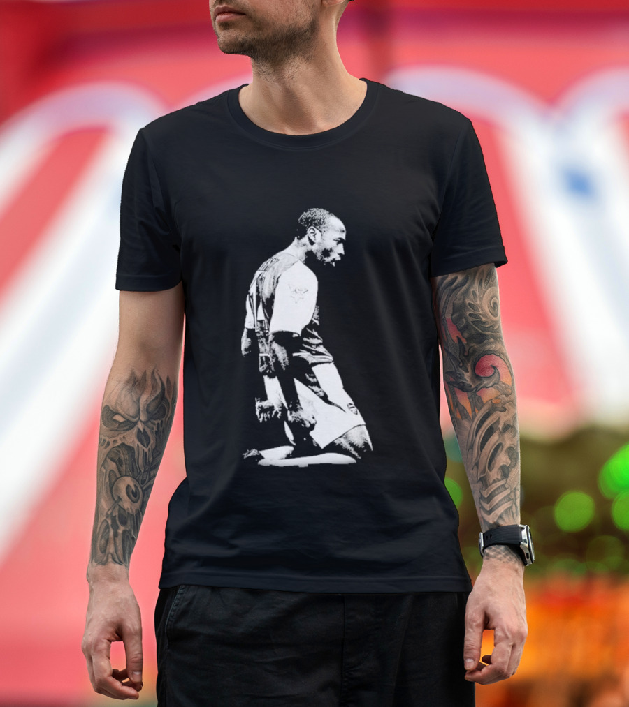 Lindsey Heaps Thierry Henry Football Soccer Arsenal T-Shirt