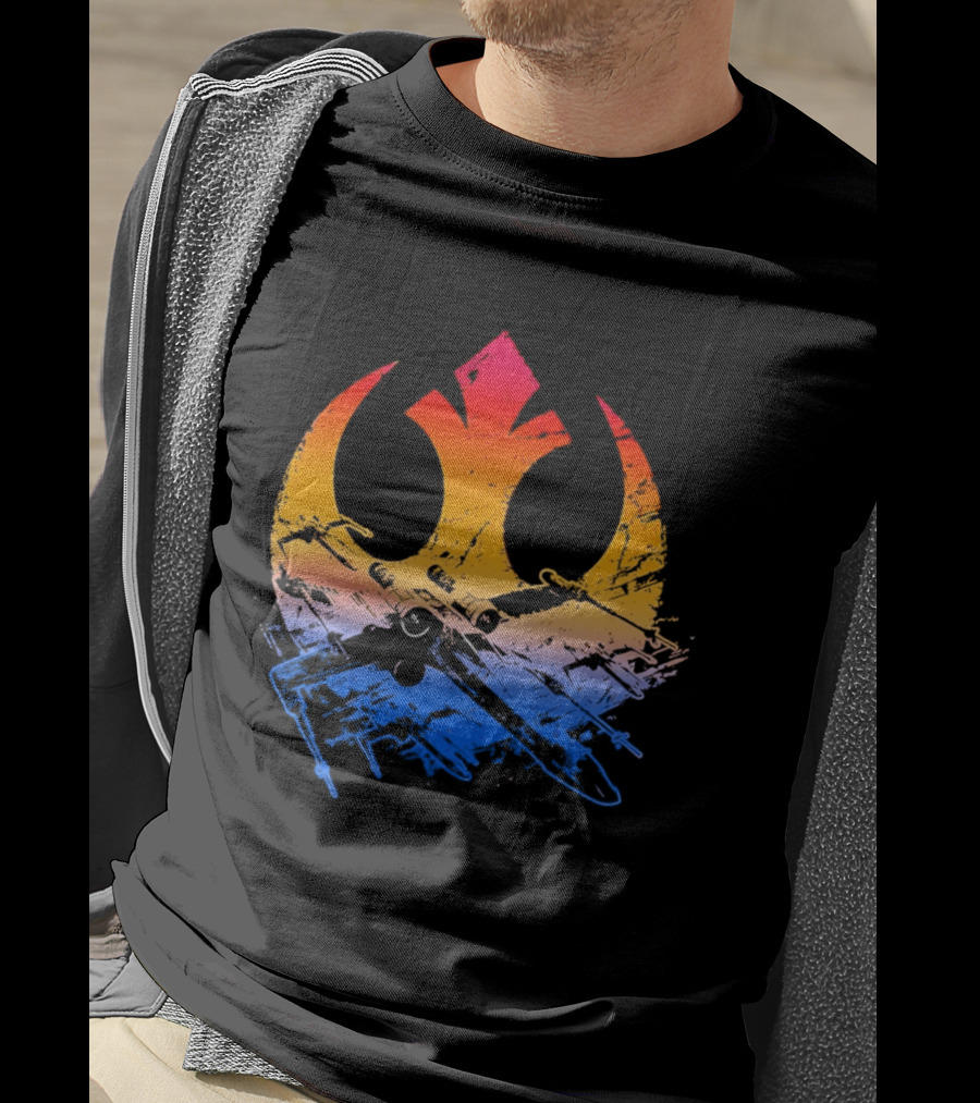 Star Wars Rebel Alliance Distressed Insignia X Wing Starfighters Gradient T-Shirt