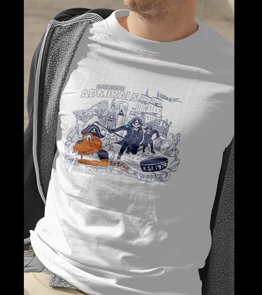 Milwaukee Admirals Roscoe Est 1970 Hockey Mascot And Cityscape T-Shirt
