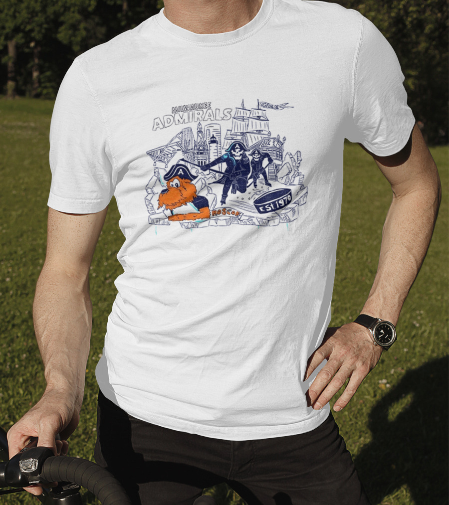 Milwaukee Admirals Roscoe Est 1970 Hockey Mascot And Cityscape T-Shirt