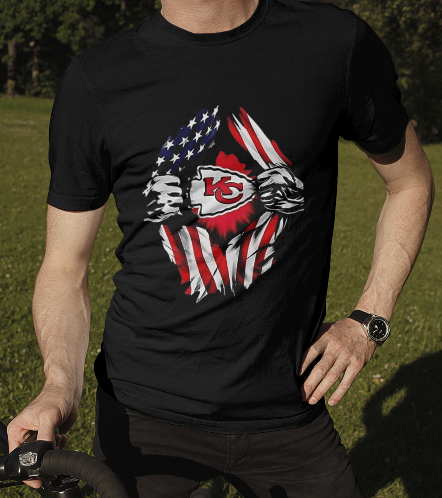 Kansas City Chiefs Superman American Flag Ripped T-Shirt