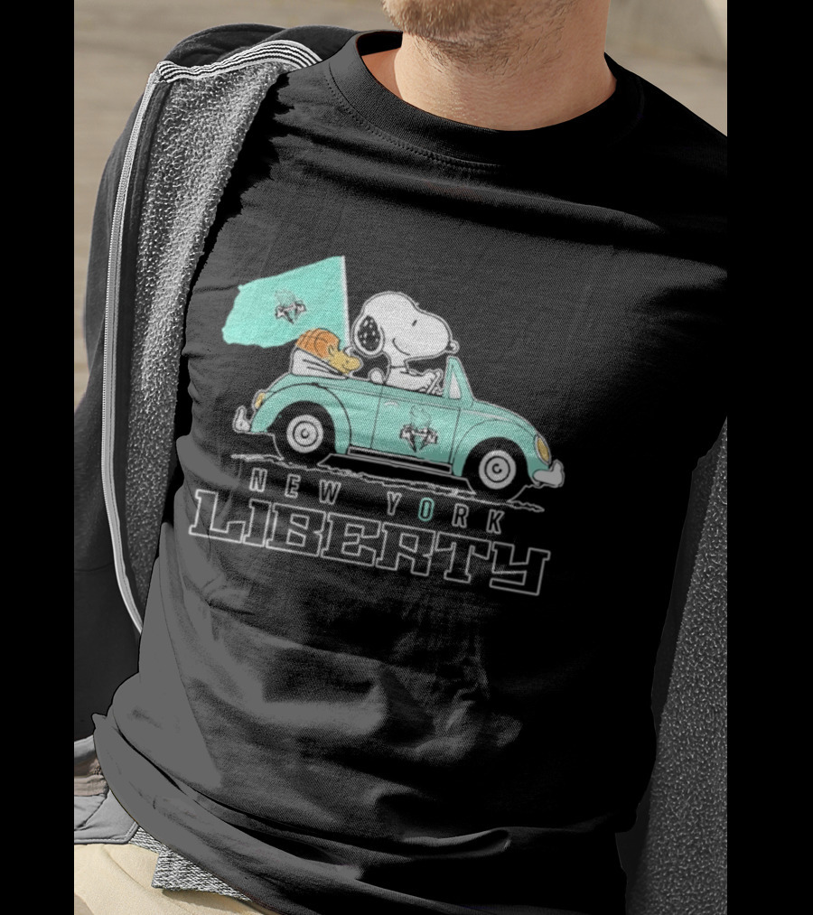 Snoopy Driving Car New York Liberty WNBA Basketball T-Shirt