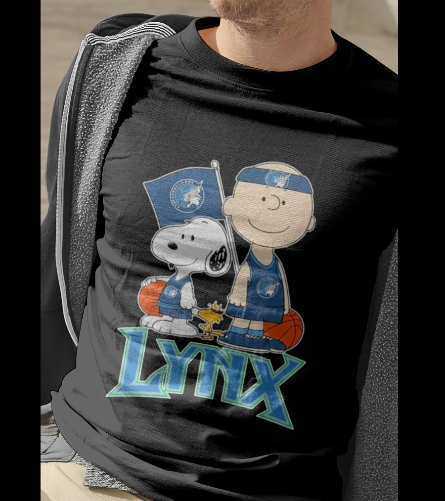 Minnesota Lynx Snoopy Charlie Brown WNBA Basketball Woodstock T-Shirt