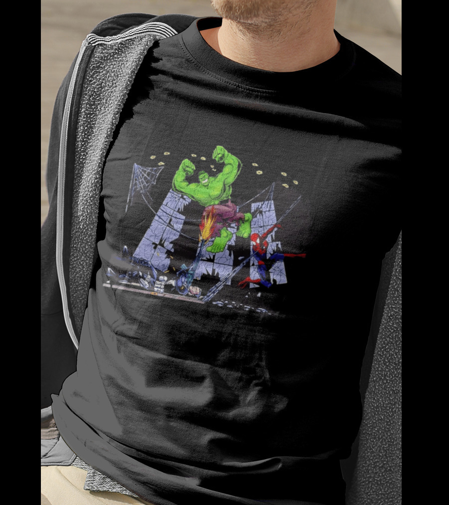 Battle Royale Hulk Vs Spider Man And Punisher Epic Showdown T-Shirt