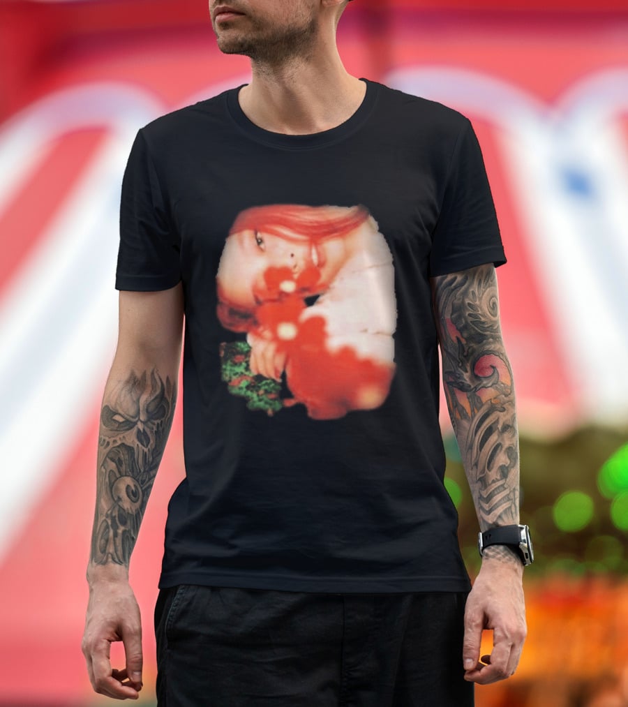 Complex Jennie Flower Photo Red Hair Aesthetic T-Shirt