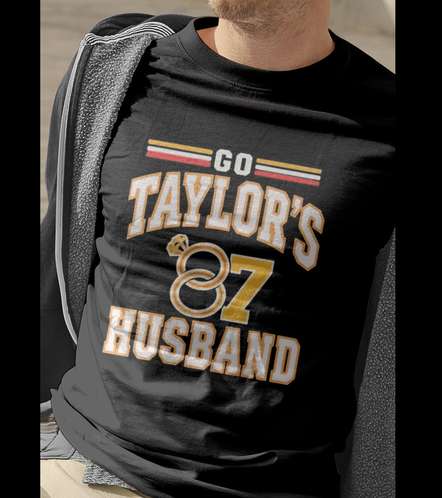 Go Taylor's Husband 87 Football Fan Cheer With Ring Motif T-Shirt