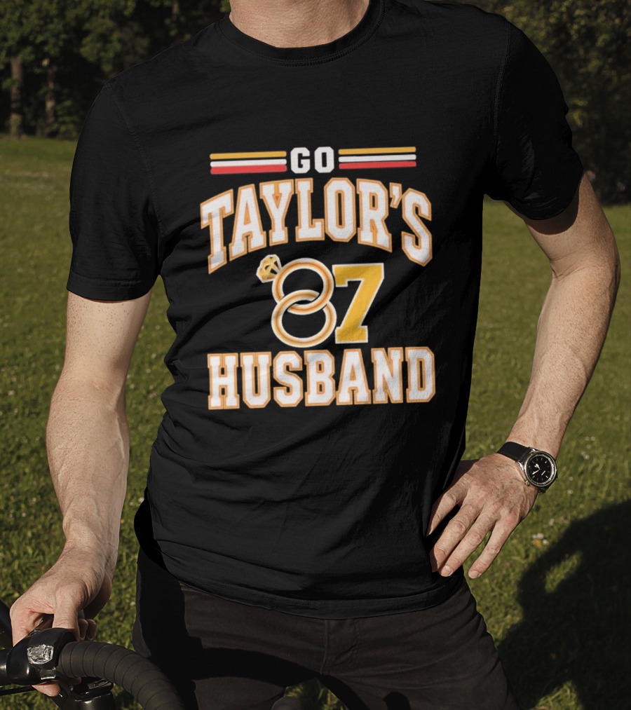 Go Taylor's Husband 87 Football Fan Cheer With Ring Motif T-Shirt