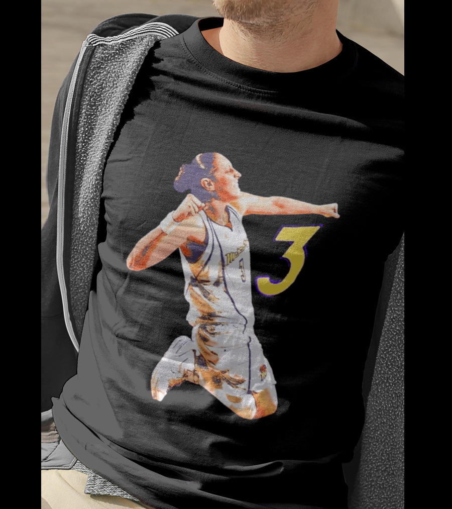 Mercury Diana Taurasi Number 3 Celebration Pose T-Shirt