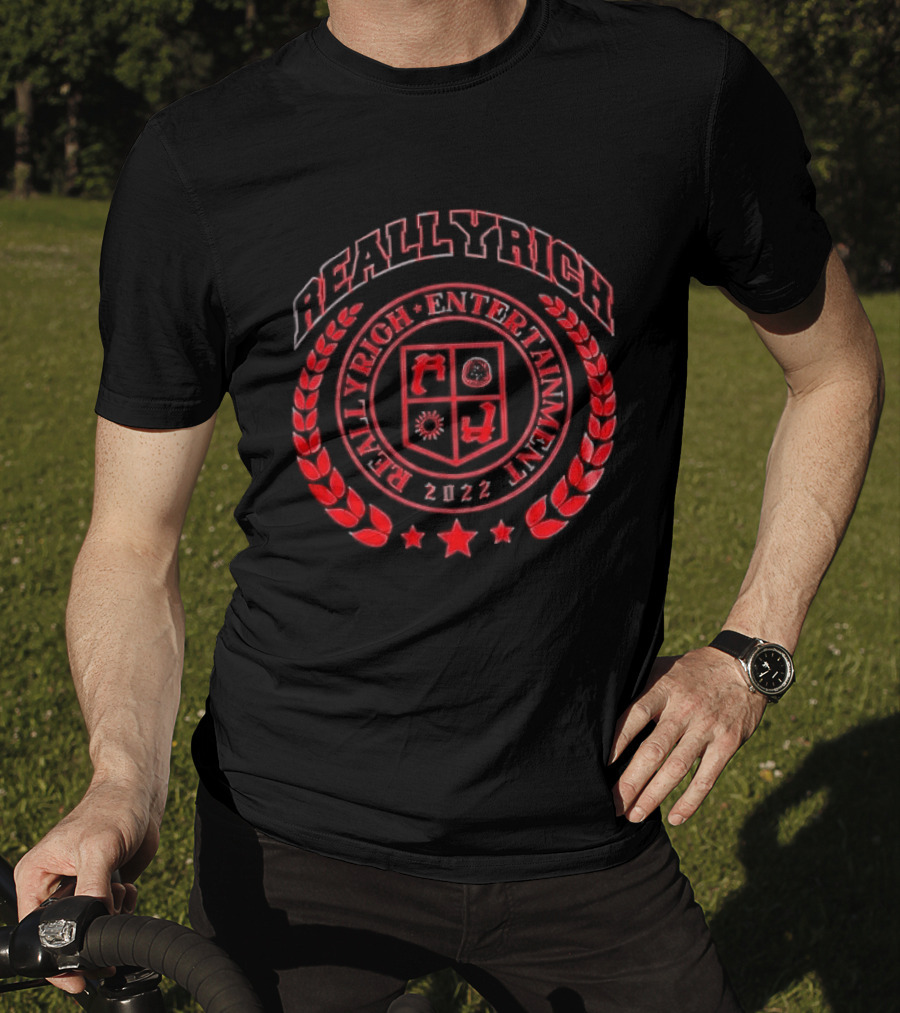 Reallyrich Entertainment 2022 Laurel Wreath Red Crest Shield And Stars T-Shirt
