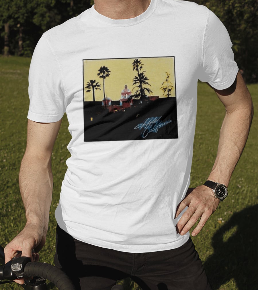 Hotel California Resort Scene 90s Eagles Justin Bieber 1995 T-Shirt
