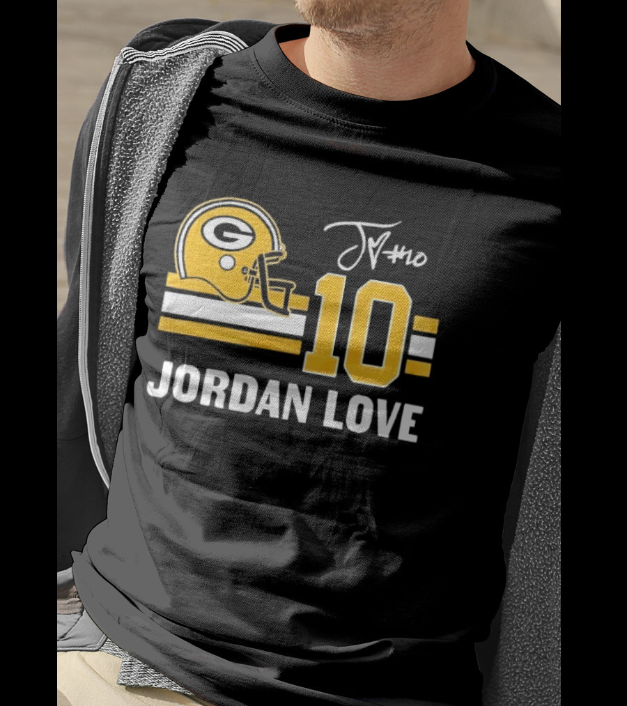 Green Bay Packers Jordan Love 10 Helmet Stripes JM Signature Distressed T-Shirt