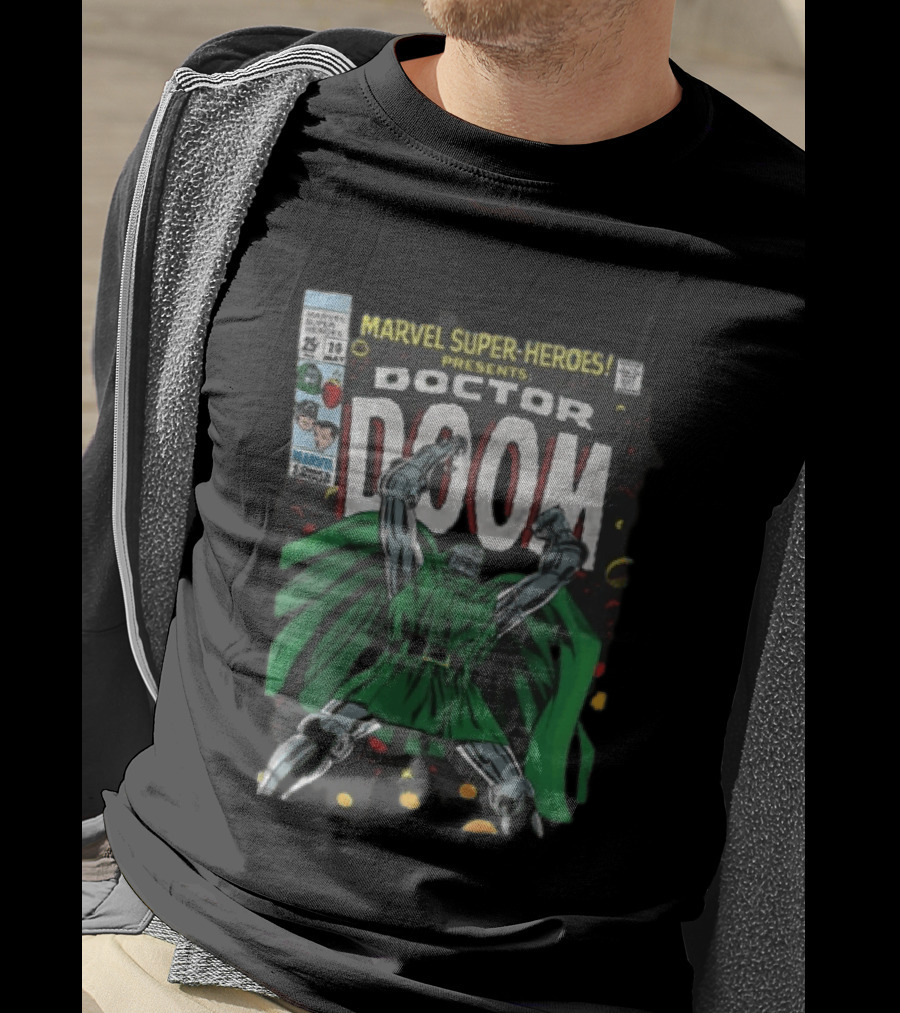 Marvel Super Heroes Presents Doctor Doom Comic Cover T-Shirt
