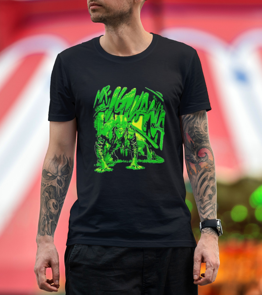 Mr Iguana Crouching Mexican Luchador Green Lizard Scale Graffiti T-Shirt