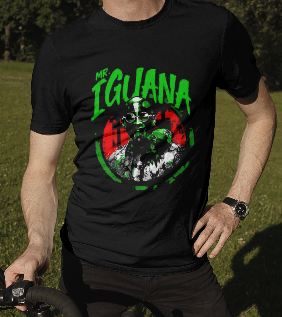 Mr Iguana Man Round Sunglasses Lizard Red Distressed Bootleg T-Shirt