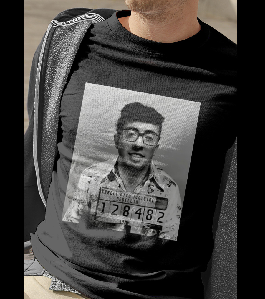 Carcel Otto Judicial Medellin Shot 128482 T-Shirt