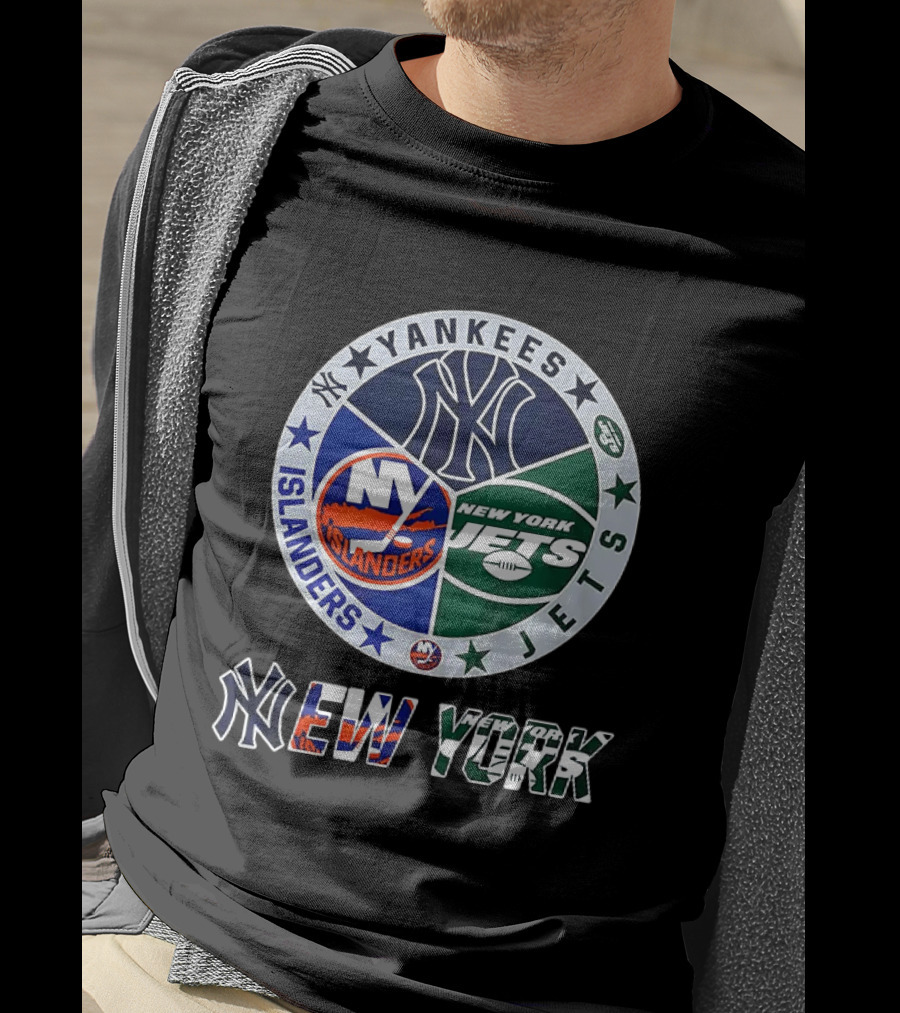 Yankees Islanders Jets New York Sports Teams Logos T-Shirt