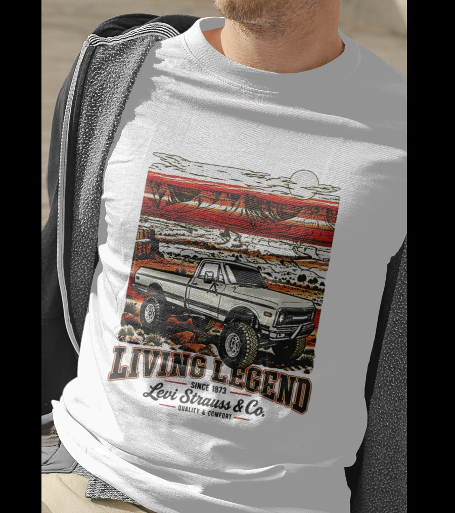 Living Legend Since 1873 Levi Strauss Co Vintage Truck Desert Scene T-Shirt